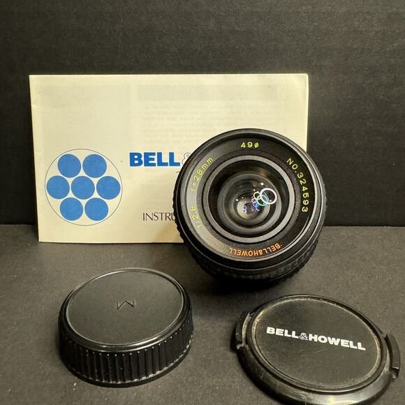 Bell and Howell 28mm F2.8 Prime Lens Minolta M/MD with Caps and Manual